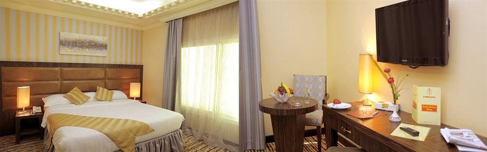 Al Waha Hotel เจดดาห์ ภายนอก รูปภาพ