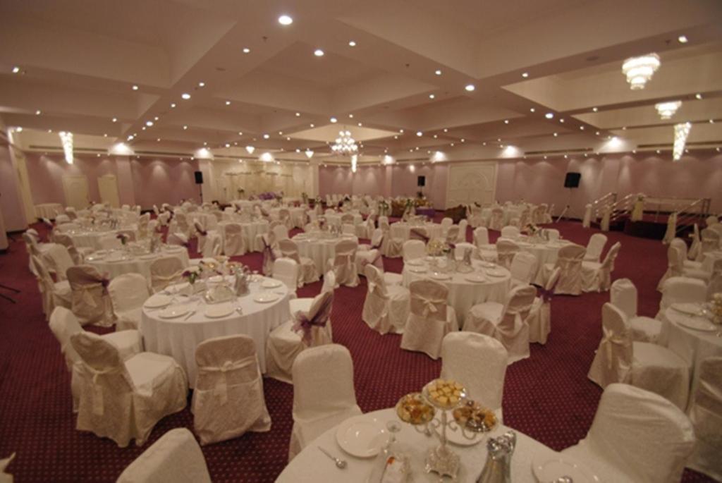 Al Waha Hotel เจดดาห์ ภายนอก รูปภาพ
