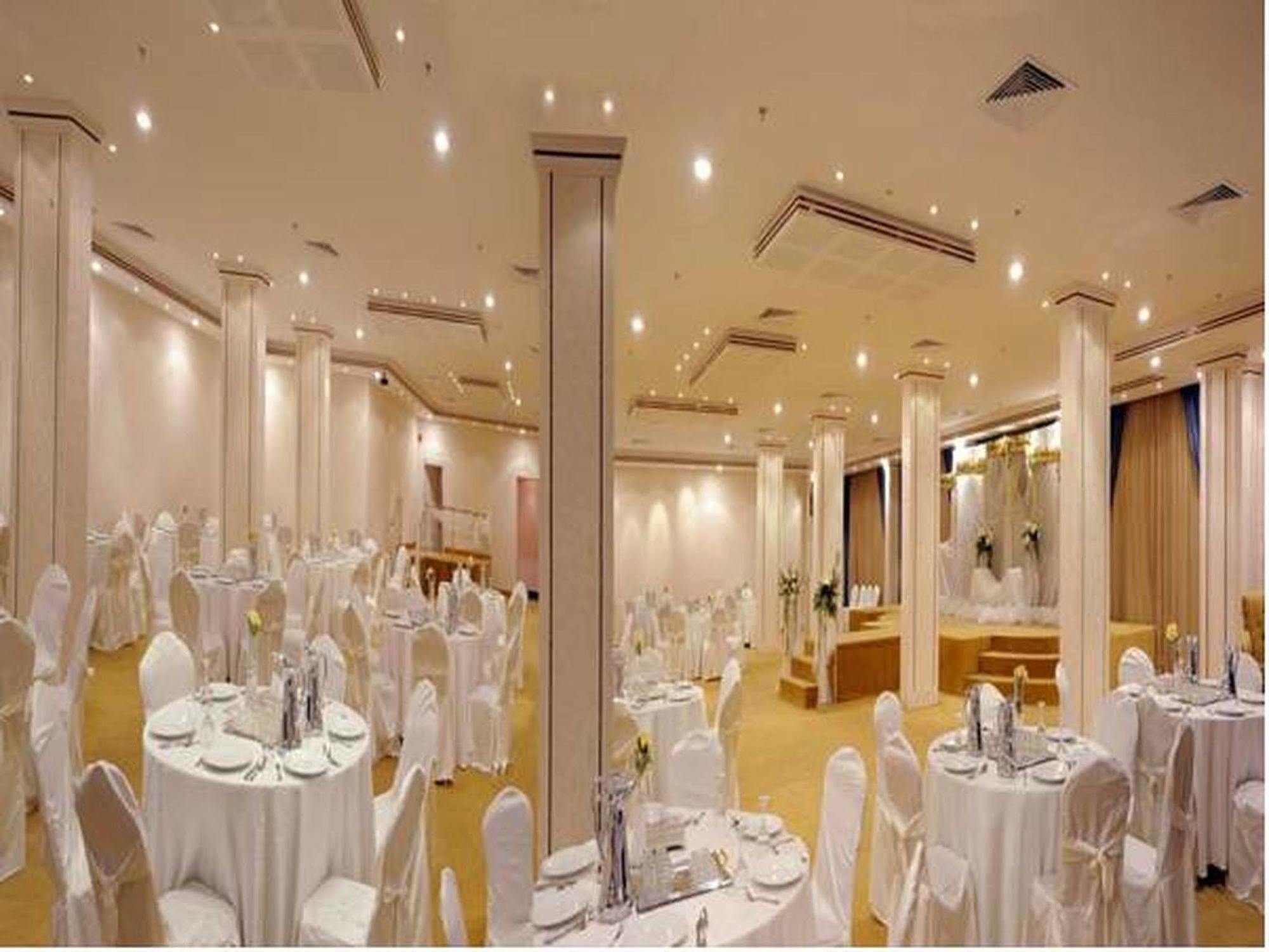 Al Waha Hotel เจดดาห์ ภายนอก รูปภาพ
